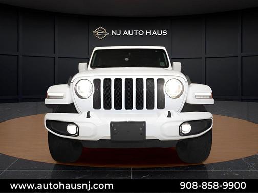 2021 Jeep Wrangler Unlimited Sahara Altitude