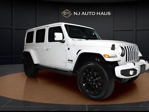 2021 Jeep Wrangler Unlimited Sahara Altitude