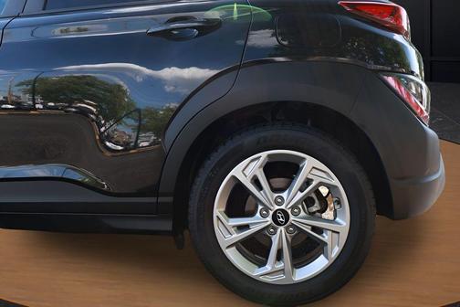 Ultra Black 2022 Hyundai KONA SEL