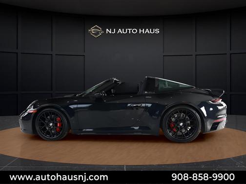 2021 Porsche 911 Targa 4S
