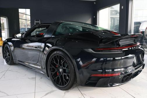 2021 Porsche 911 Targa 4S