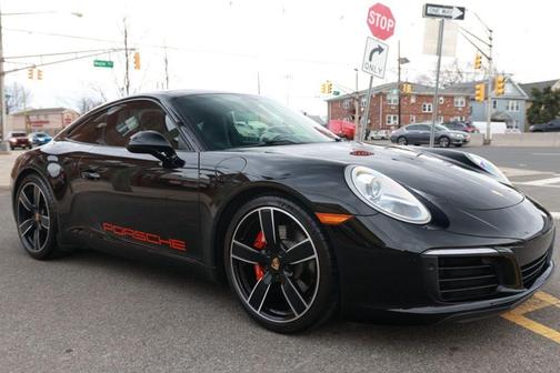 2017 Porsche 911 Carrera S