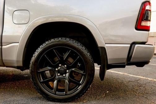 Billet Silver Metallic Clearcoat 2020 RAM 1500 Laramie