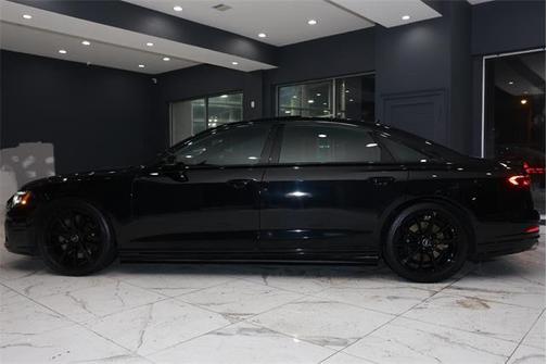 2022 Audi S8 4.0T quattro