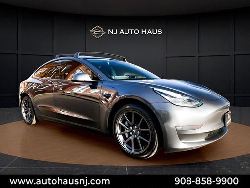2020 Tesla Model 3 Performance