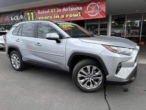 2022 Toyota RAV4 XLE Premium