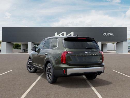 2025 Kia Telluride S