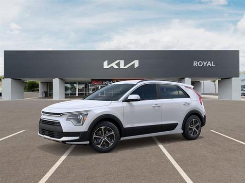 Snow White Pearl 2026 Kia Niro EX