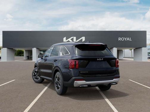 2025 Kia Sorento S