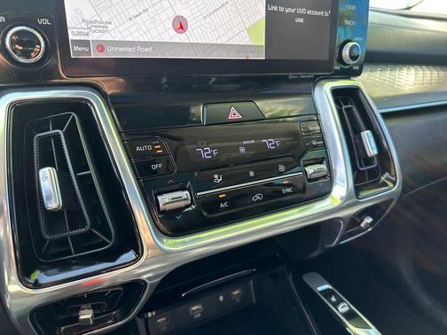 Gray 2022 Kia Sorento SX