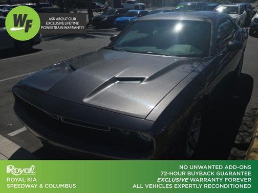 Granite Crystal Clearcoat Metallic 2015 Dodge Challenger SXT