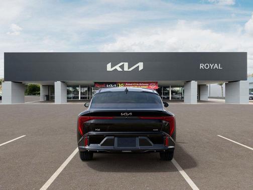 2025 Kia K4 GT-Line Turbo