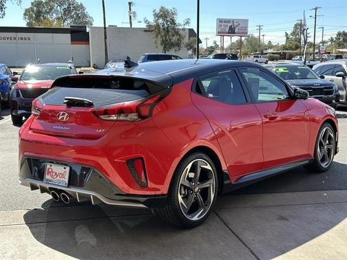 2020 Hyundai Veloster Turbo