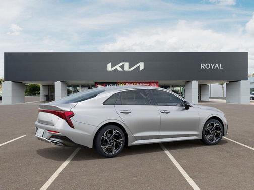 2025 Kia K5 GT-Line