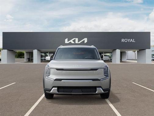 Ivory Silver 2026 Kia EV9 Wind