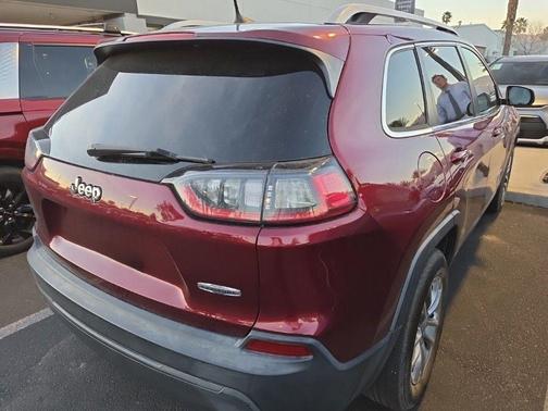 Velvet Red Pearlcoat 2019 Jeep Cherokee Latitude Plus