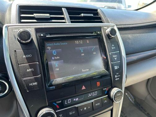 Celestial Silver Metallic 2015 Toyota Camry XLE