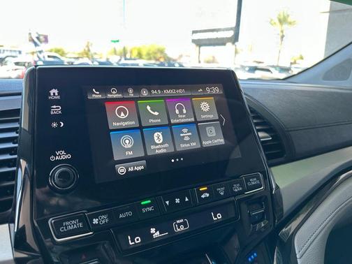 Silver 2019 Honda Odyssey Elite