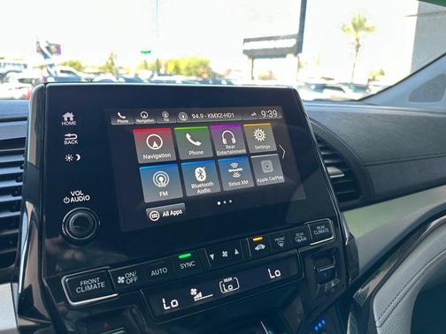 Silver 2019 Honda Odyssey Elite