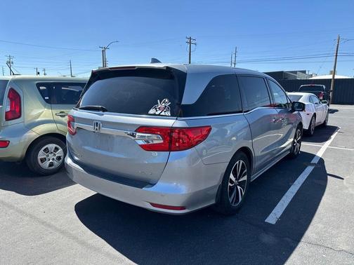 Silver 2019 Honda Odyssey Elite