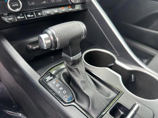 Gray 2023 Kia K5 LXS