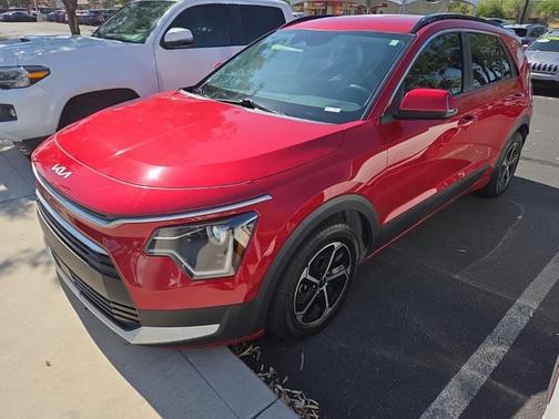 Red 2023 Kia Niro EX