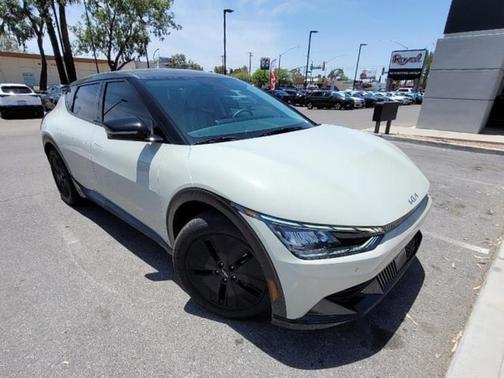 2022 Kia EV6 Wind