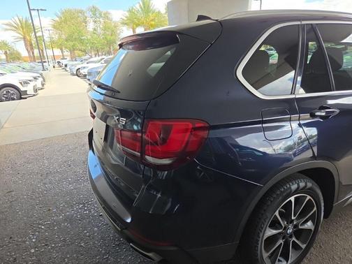 Imperial Blue Metallic 2018 BMW X5 xDrive35i