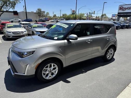 2024 Kia Soul LX