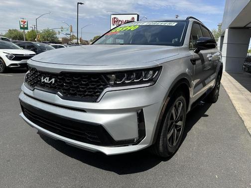 2022 Kia Sorento S