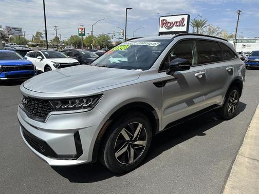 2022 Kia Sorento S