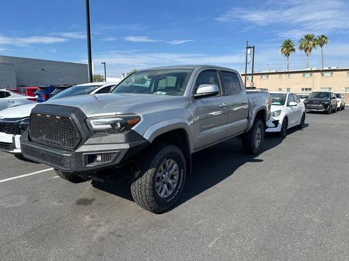 Silver Sky Metallic 2019 Toyota Tacoma SR5