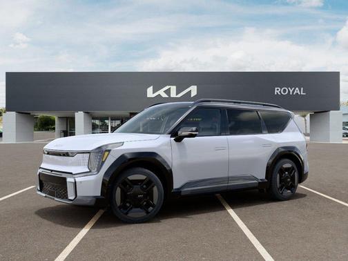 White Pearl 2026 Kia EV9 GT-Line