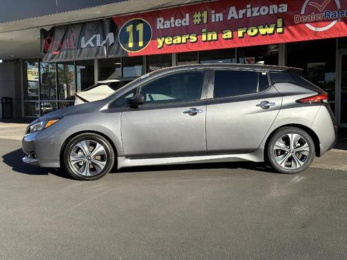 2022 Nissan Leaf SV