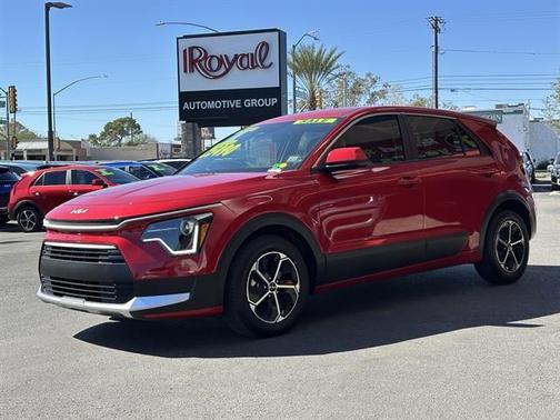 2025 Kia Niro LX