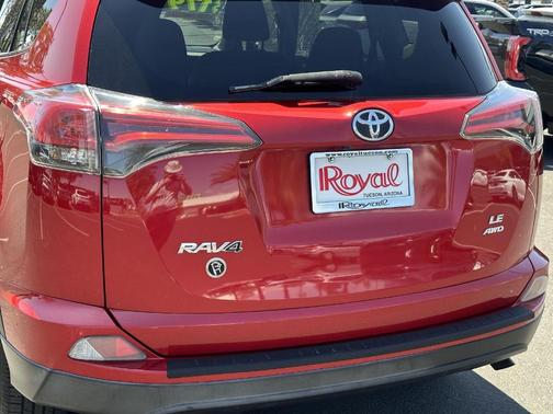 2016 Toyota RAV4 LE