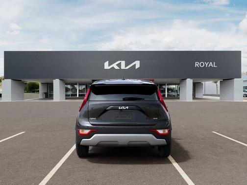 Gray 2026 Kia Niro LX