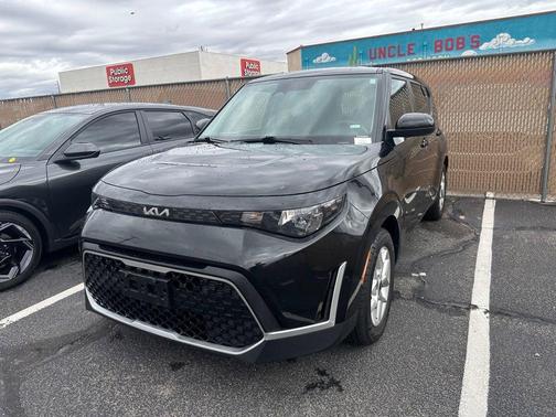 Black 2024 Kia Soul LX
