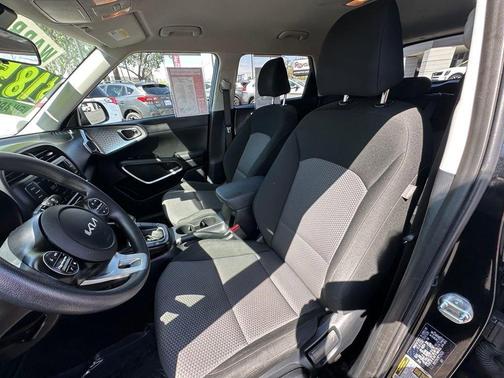 Black 2024 Kia Soul LX