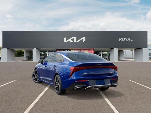2025 Kia K5 GT-Line