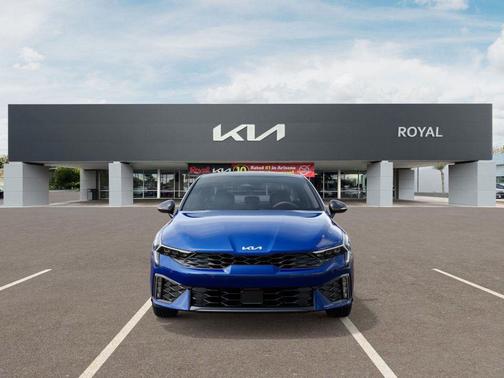 2025 Kia K5 GT-Line