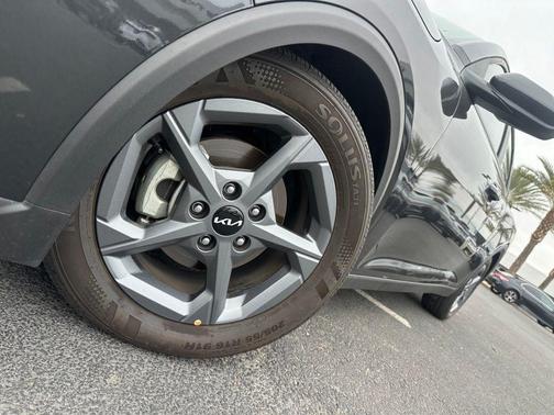 Gray 2025 Kia K4