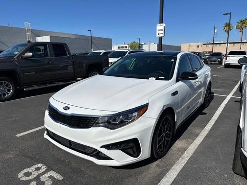 Snow White Pearl 2020 Kia Optima SX Turbo