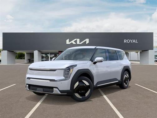 Glacial White Pearl 2026 Kia EV9 Light Short Range