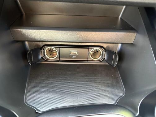 Black 2025 Kia Soul LX