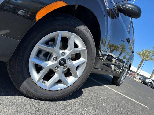 Black 2025 Kia Soul LX