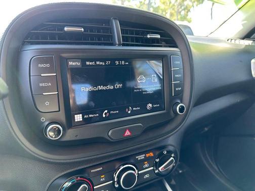 Black 2025 Kia Soul LX