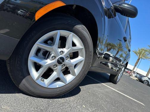 Black 2025 Kia Soul LX