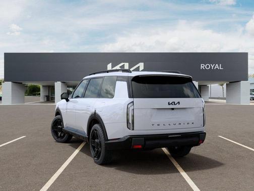 White Pearl 2027 Kia Telluride X-Line SX