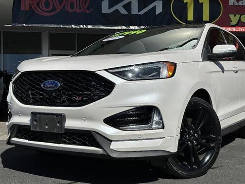 White Platinum Clearcoat Metallic 2019 Ford Edge ST